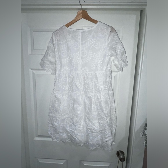 SHEIN LUNE Eyelet Embroidery Ruffle Hem Smock Dress - Picture 10 of 10
